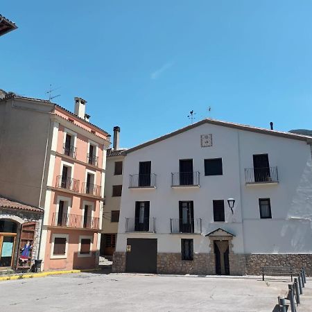 Un Tros De Sal. Casa Rural A Gerri De La Sal. Villa Exterior foto