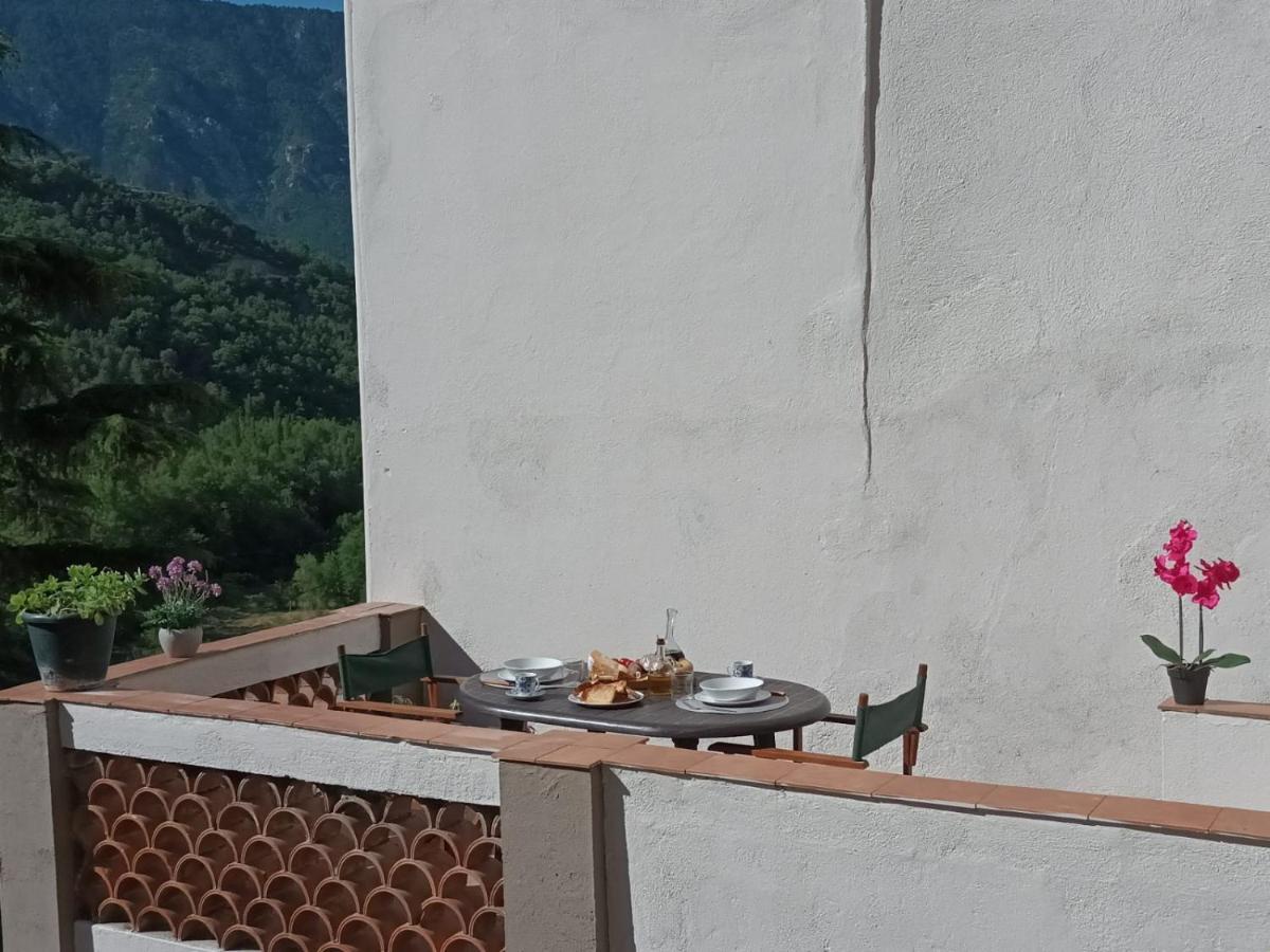 Un Tros De Sal. Casa Rural A Gerri De La Sal. Villa Exterior foto